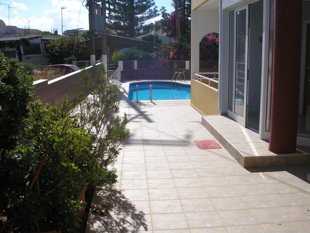Dimitra Apartments Gouves Exterior photo